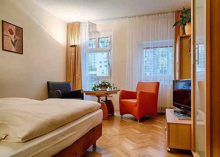 Hotel apartamentowy Muenzgasse An Der Frauenkirche 3*