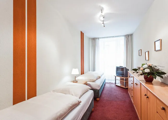 Muenzgasse An Der Frauenkirche